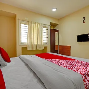 *** Hotel O Indra India