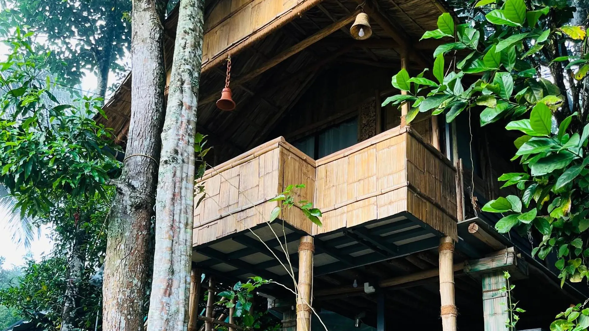 Fab - Bamboo Hut With Open Shower Munnar